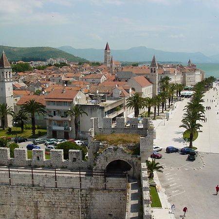 Apartment Fabijanko OldTown Trogir Buitenkant foto