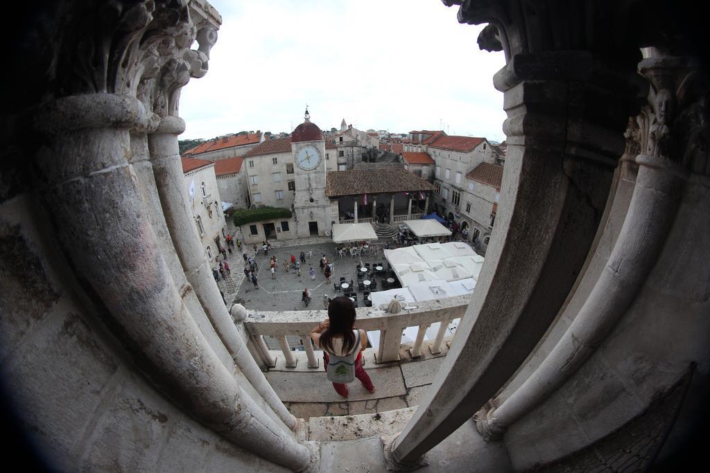 Apartment Fabijanko OldTown Trogir Buitenkant foto