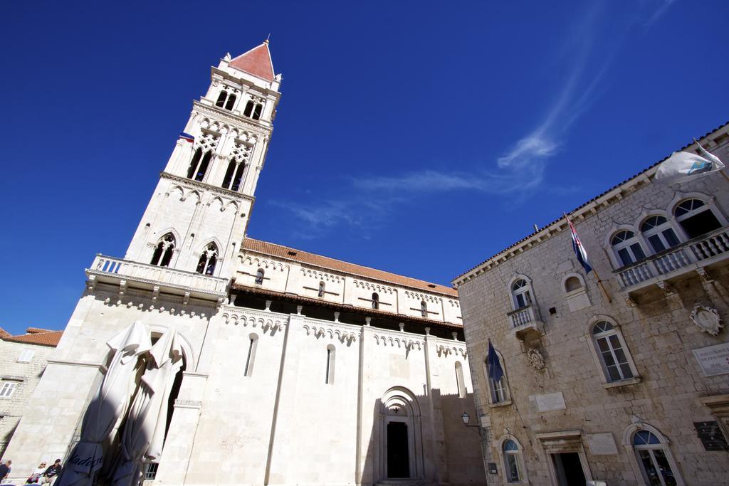 Apartment Fabijanko OldTown Trogir Buitenkant foto