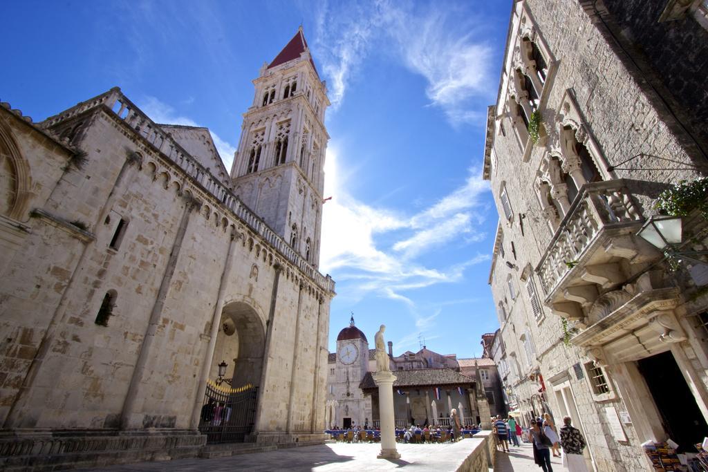 Apartment Fabijanko OldTown Trogir Buitenkant foto