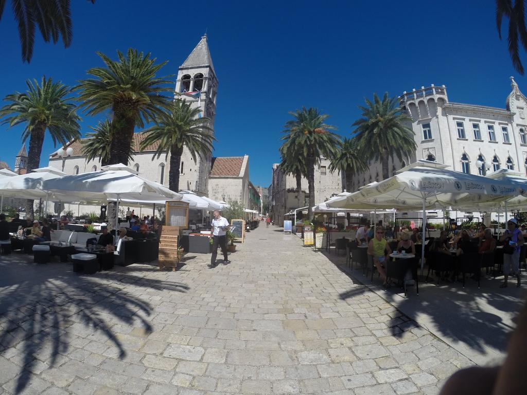 Apartment Fabijanko OldTown Trogir Buitenkant foto